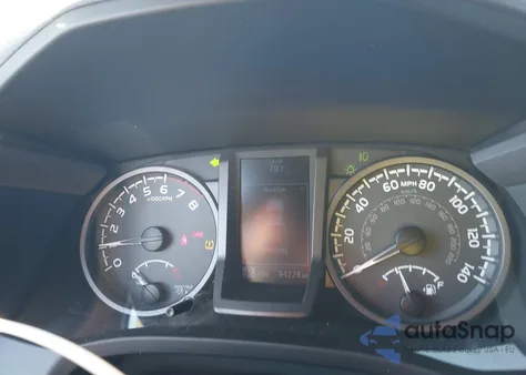 2018 Toyota Tacoma Trd Off Road из США, поврежденный, VIN 3TMDZ5BN0JM051509